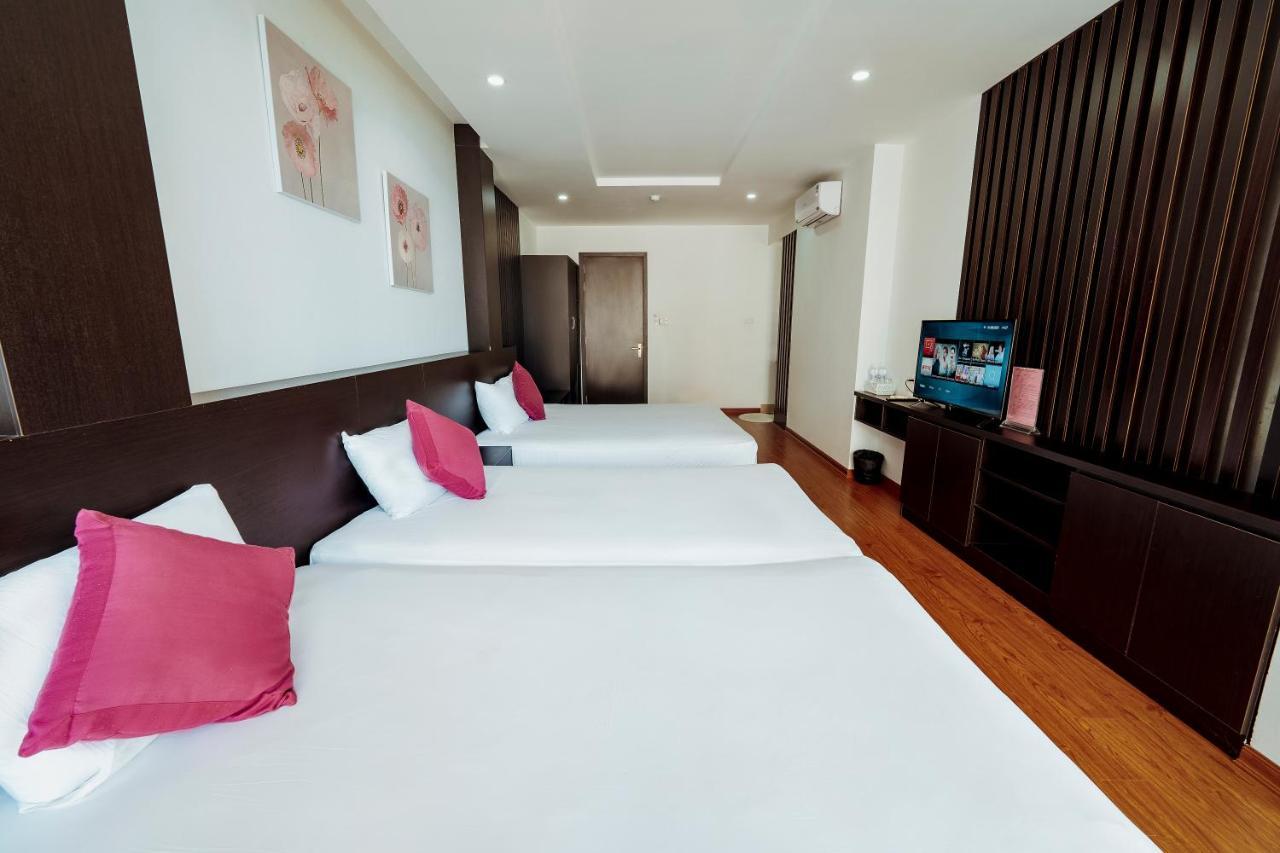 Ivy Hotel Hạ Long Exterior foto